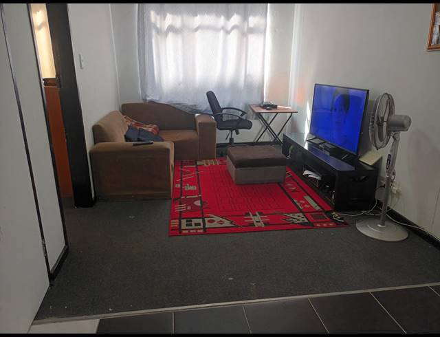 1 BEDROOM APARTMENT FOR SALE IN PRETORIA WEST